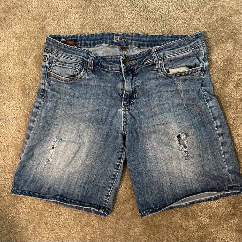 Kut From The Kloth Shorts Women Size 10 Blue Medium Wash Distressed Bermuda